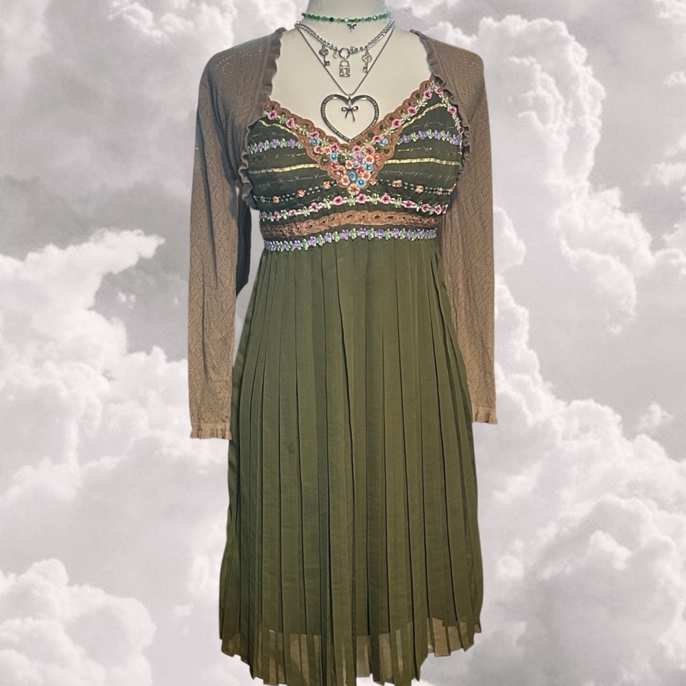 Vintage green embroidered Sue Wong formal mini dress